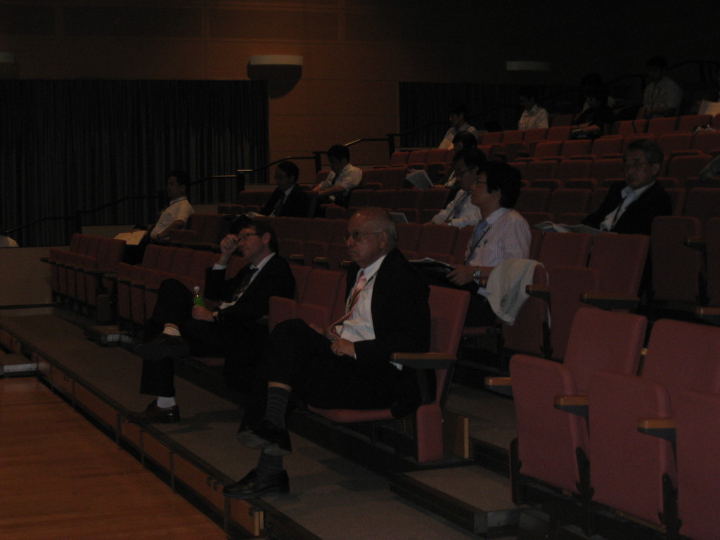 kks201033.jpg