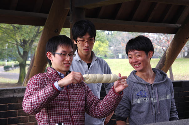 photo1